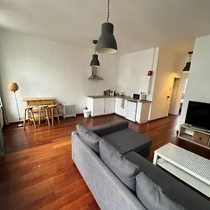 Elegant Grand Place Apartment
